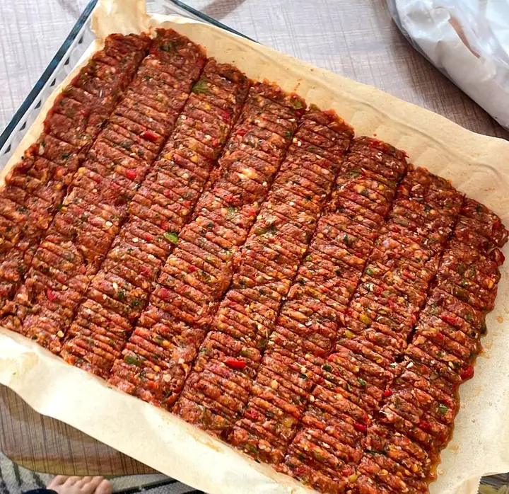Fırında Sodalı & Çıtır Peynirli Tepsi Böreği tarifi