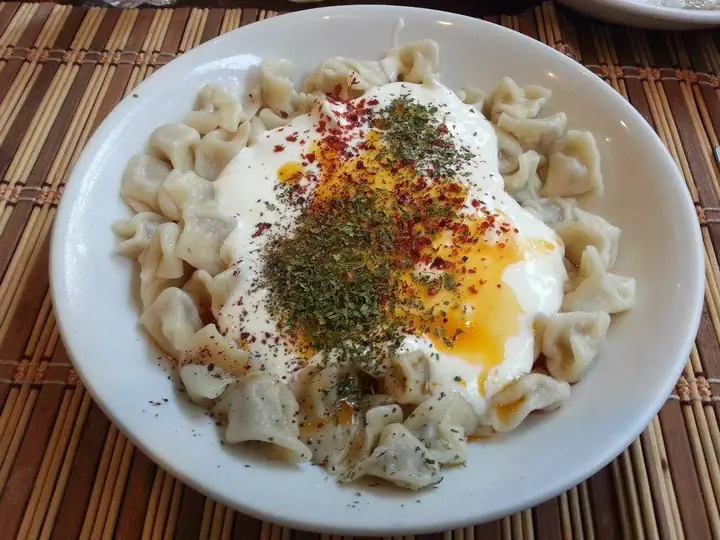 Fırında Kıymalı Çıtır Boşnak Mantısı tarifi
